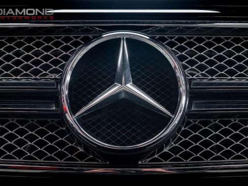 Used 2016 Mercedes-Benz G 65 AMG 4MATIC image 35