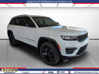 New 2025 Jeep Grand Cherokee Limited w/ Black Appearance Package