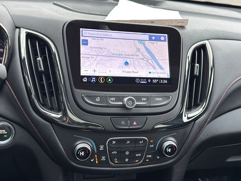 Used 2022 Chevrolet Equinox RS w/ RS Leather Package image 19