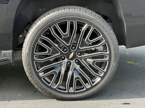 Used 2018 Chevrolet Tahoe Premier w/ RST 6.2L Performance Edition image 8