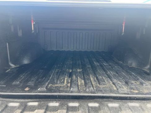 Used 2012 Ford F150 Lariat image 17