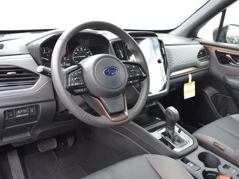 Used 2025 Subaru Forester Sport AWD/4WD image 3
