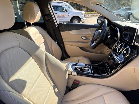 Used 2016 Mercedes-Benz C 300 4MATIC Sedan image 28