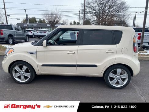 Used 2011 Kia Soul ! image 8
