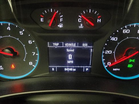 Used 2021 Chevrolet Equinox LS w/ LS Convenience Package AWD/4WD image 23