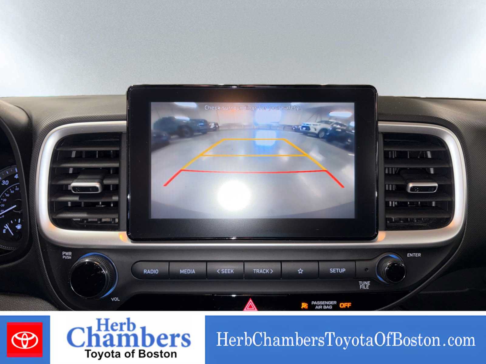 Used 2022 Hyundai Venue SEL w/ Cargo Package FWD image 13