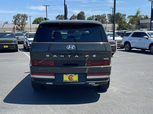 New 2025 Hyundai Santa Fe Limited image 9