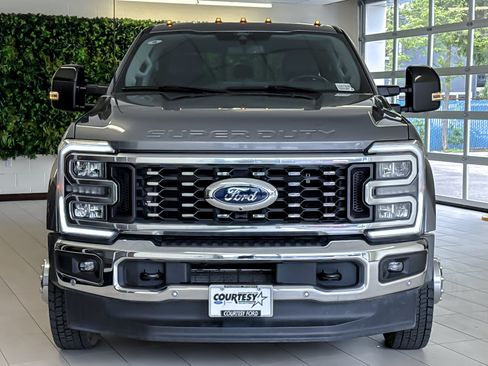 Used 2024 Ford F450 Lariat w/ Lariat Ultimate Package AWD/4WD image 9