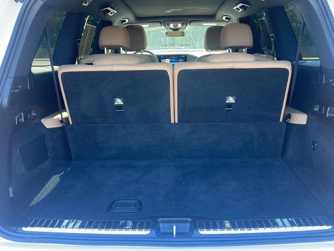 Used 2025 Mercedes-Benz GLS 450 4MATIC image 27