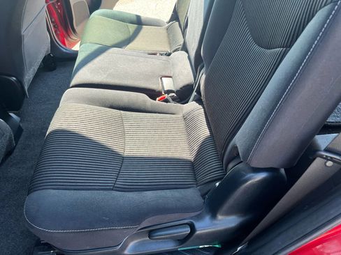 Used 2016 Toyota Prius V Four image 20