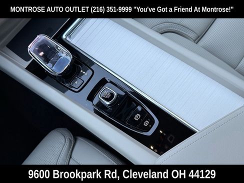 New 2026 Volvo XC60 T8 Ultra w/ Protection Package Premier AWD/4WD image 28