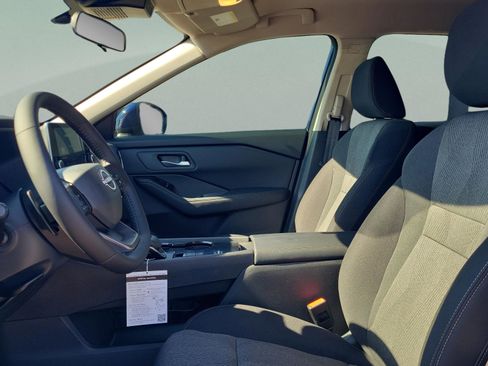 New 2026 Nissan Rogue SV image 14