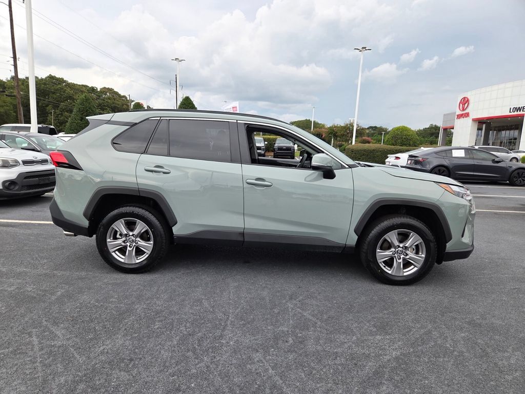 Certified 2023 Toyota RAV4 XLE w/ Convenience Package FWD image 15