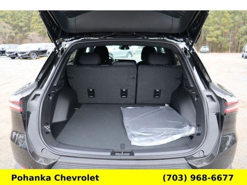 New 2026 Chevrolet Equinox EV LT image 24