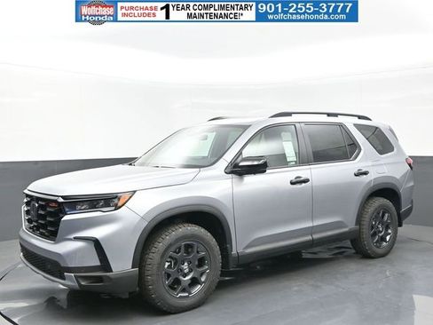 New 2025 Honda Pilot TrailSport image 1