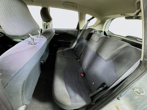 Used 2013 Honda Fit Sport image 16