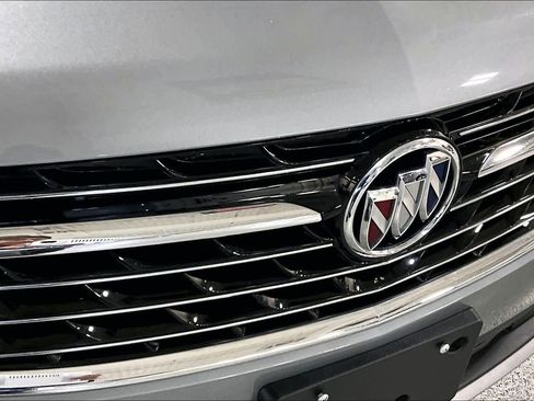 Used 2023 Buick Envision Preferred image 30