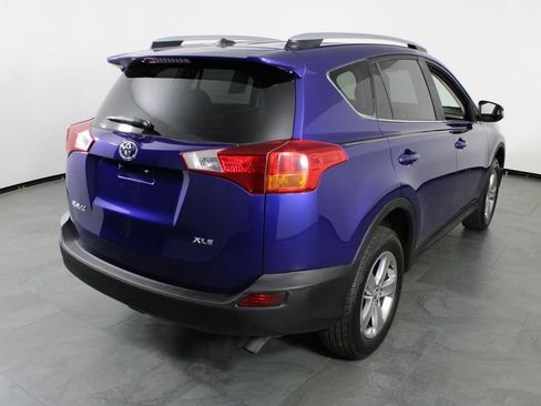 Used 2015 Toyota RAV4 XLE image 14