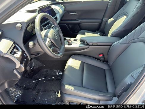 Used 2026 Lexus UX 300h FWD image 12