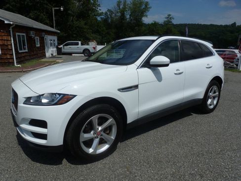 Used 2019 Jaguar F-PACE Premium AWD/4WD image 1