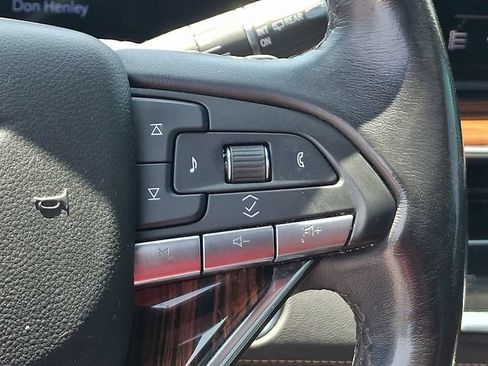 Used 2021 Cadillac Escalade ESV Premium Luxury w/ LPO, Radiant Package AWD/4WD image 22