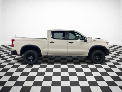 New 2026 Chevrolet Silverado 1500 ZR2 w/ Dark Appearance Package AWD/4WD image 2