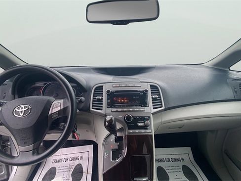 Used 2012 Toyota Venza LE image 22