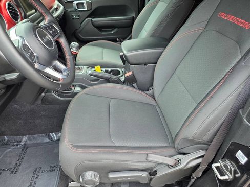 Used 2021 Jeep Wrangler Rubicon AWD/4WD image 12