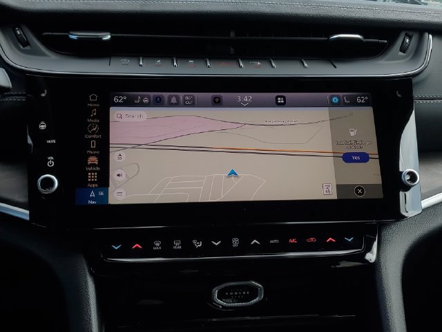 New 2027 Jeep Grand Cherokee Altitude AWD/4WD image 29