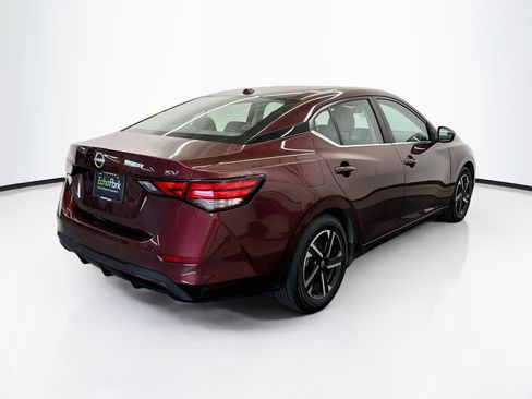 Used 2024 Nissan Sentra SV FWD image 9