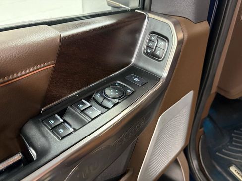Used 2024 Ford F250 King Ranch w/ Chrome Package image 30