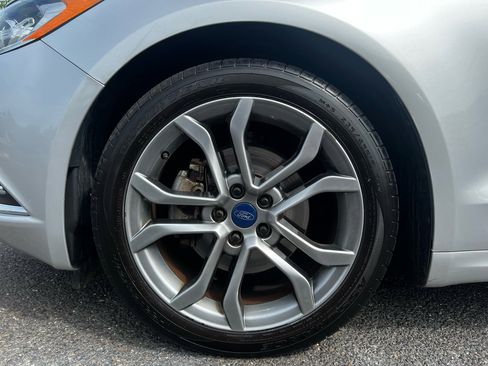 Used 2017 Ford Fusion S w/ Equipment Group 101A image 25