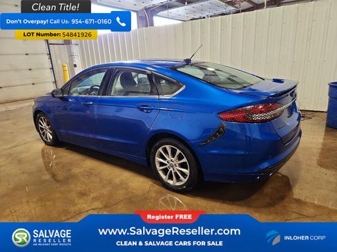 Used 2018 Ford Fusion SE w/ Equipment Group 201A FWD image 3