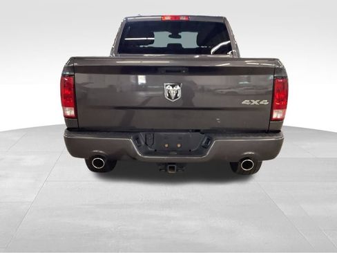Used 2015 RAM 1500 Express AWD/4WD image 25