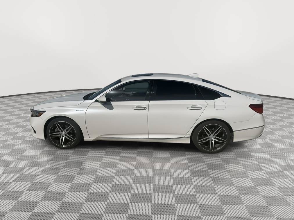 Used 2021 Honda Accord Touring image 2