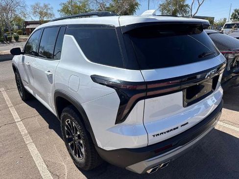 Used 2024 Chevrolet Traverse Z71 w/ LPO, Floor Liner Package AWD/4WD image 4