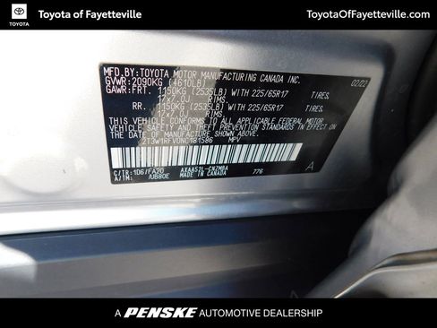 Used 2022 Toyota RAV4 XLE image 8