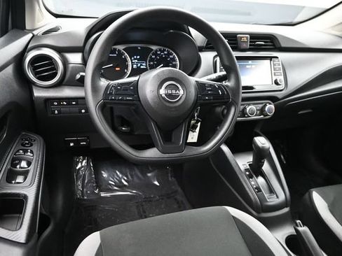 Used 2025 Nissan Versa S w/ Trunk Package FWD image 14