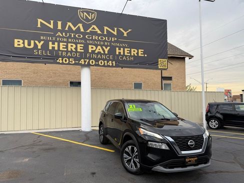 Used 2021 Nissan Rogue SV FWD image 1