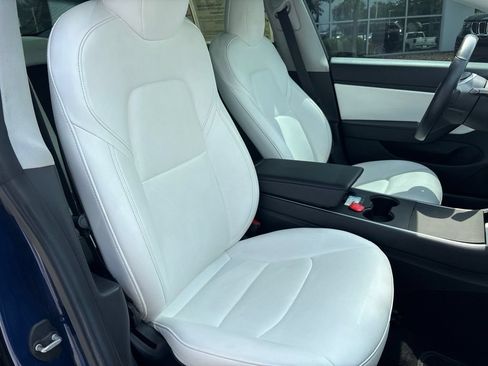 Used 2019 Tesla Model 3 AWD/4WD image 28