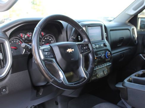 Used 2019 Chevrolet Silverado 1500 LT w/ All-Star Edition image 11