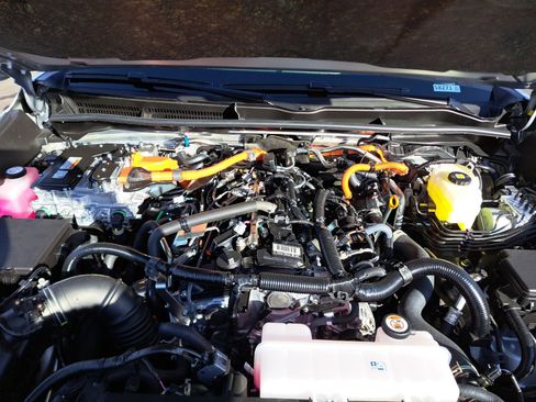 New 2025 Toyota 4Runner 4WD image 13