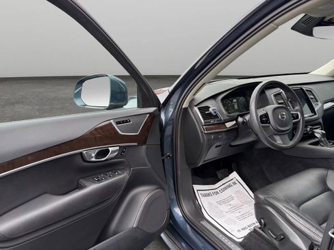Used 2019 Volvo XC90 T6 Momentum w/ Advanced Package AWD/4WD image 11