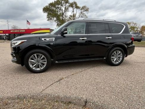 Used 2018 INFINITI QX80 4WD image 2