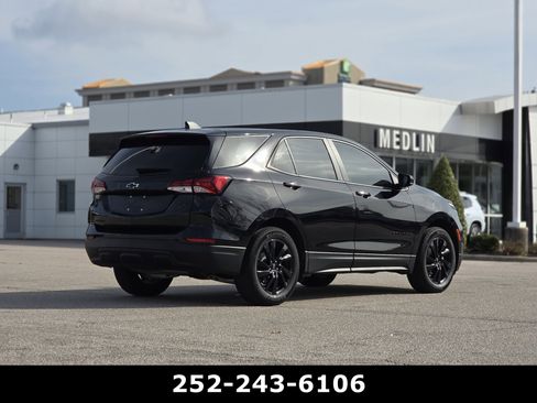 Used 2024 Chevrolet Equinox LS w/ Midnight Edition image 7
