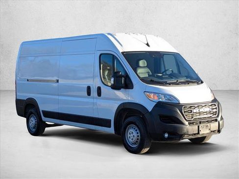Used 2024 RAM ProMaster 2500 w/ Cold Weather Group image 3