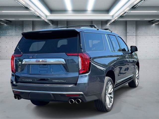 Used 2021 GMC Yukon XL Denali w/ Denali Ultimate Package AWD/4WD image 3