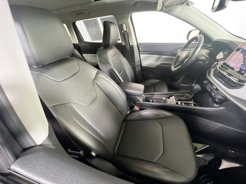 Used 2022 Jeep Compass Latitude w/ Sun and Sound Group image 26