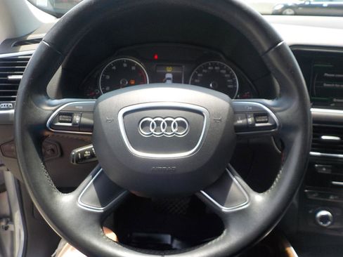 Used 2017 Audi Q5 2.0T Premium w/ Audi MMI Navigation Plus AWD/4WD image 14