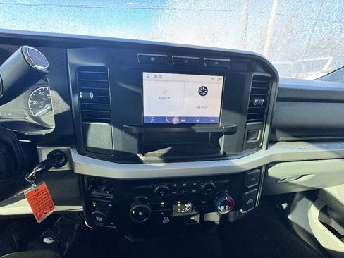 Used 2024 Ford F250 XLT image 25
